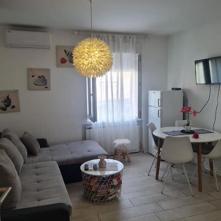 Cute Modern Apartman Zagreb Leilighet Eksteriør bilde